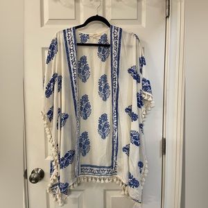 Ivory cover up. Size small.